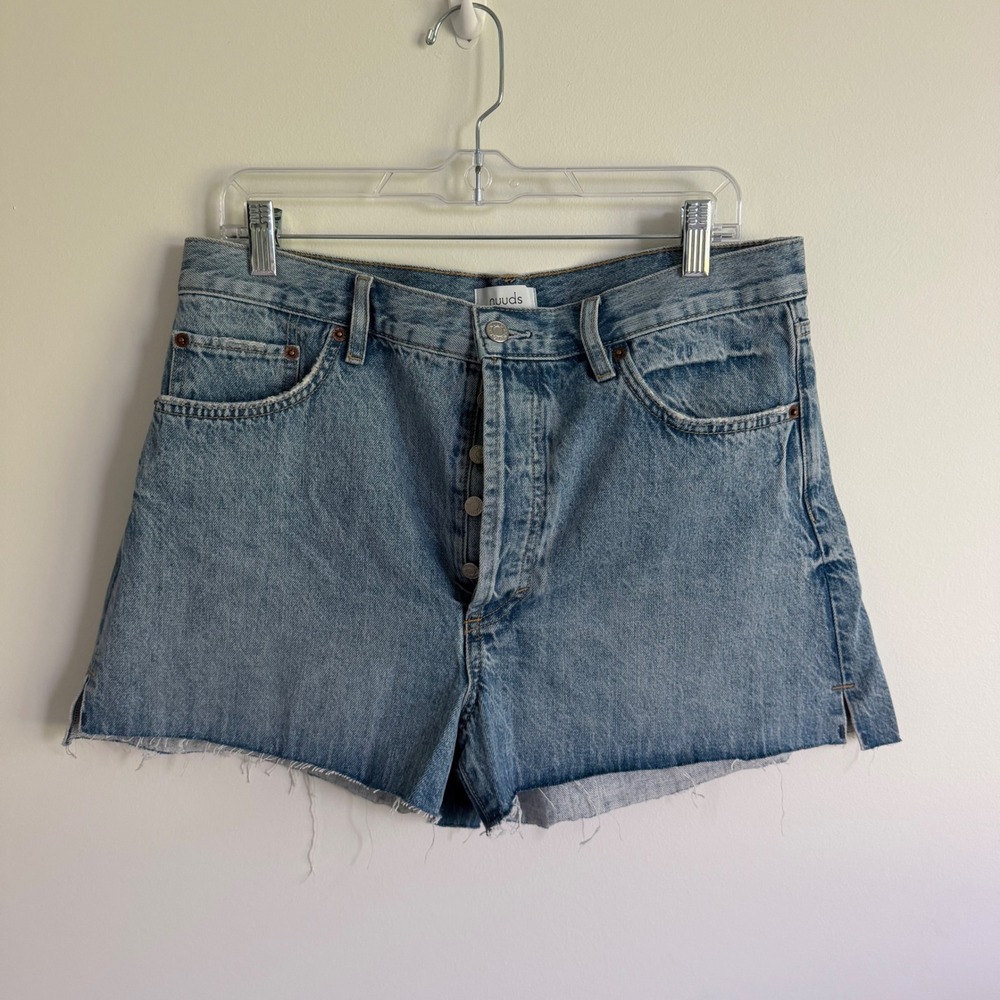 Nuuds Womens High Waisted Denim Shorts Size 29 Medium Wash Button Fly Raw Hem